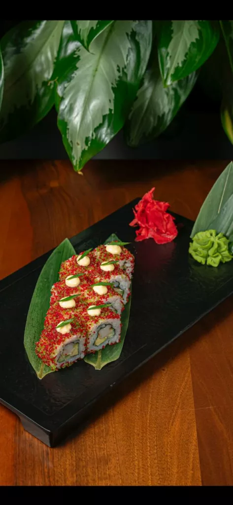 Qarışıq Tobico Roll