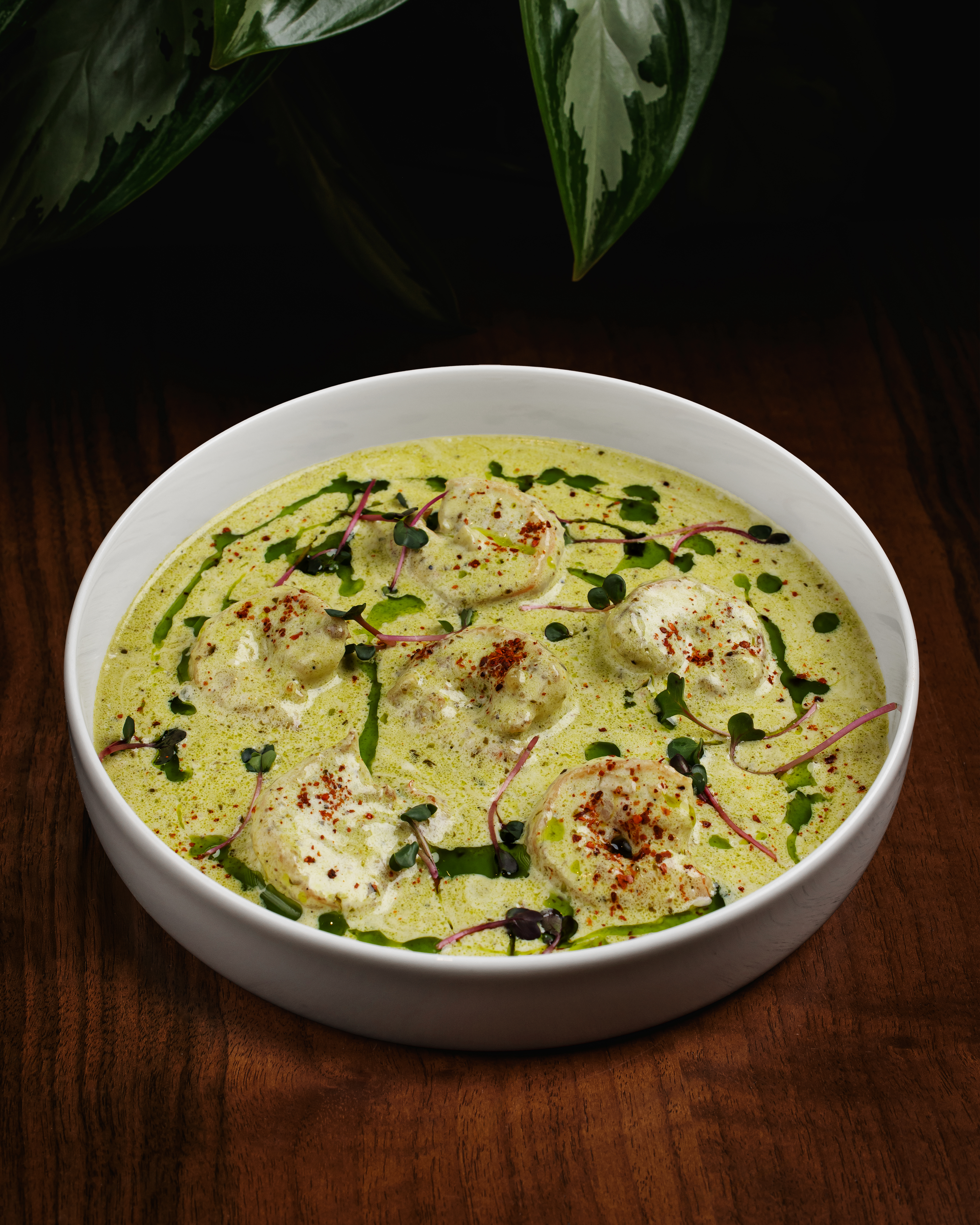 Pesto souslu qaymaqlı krivetka