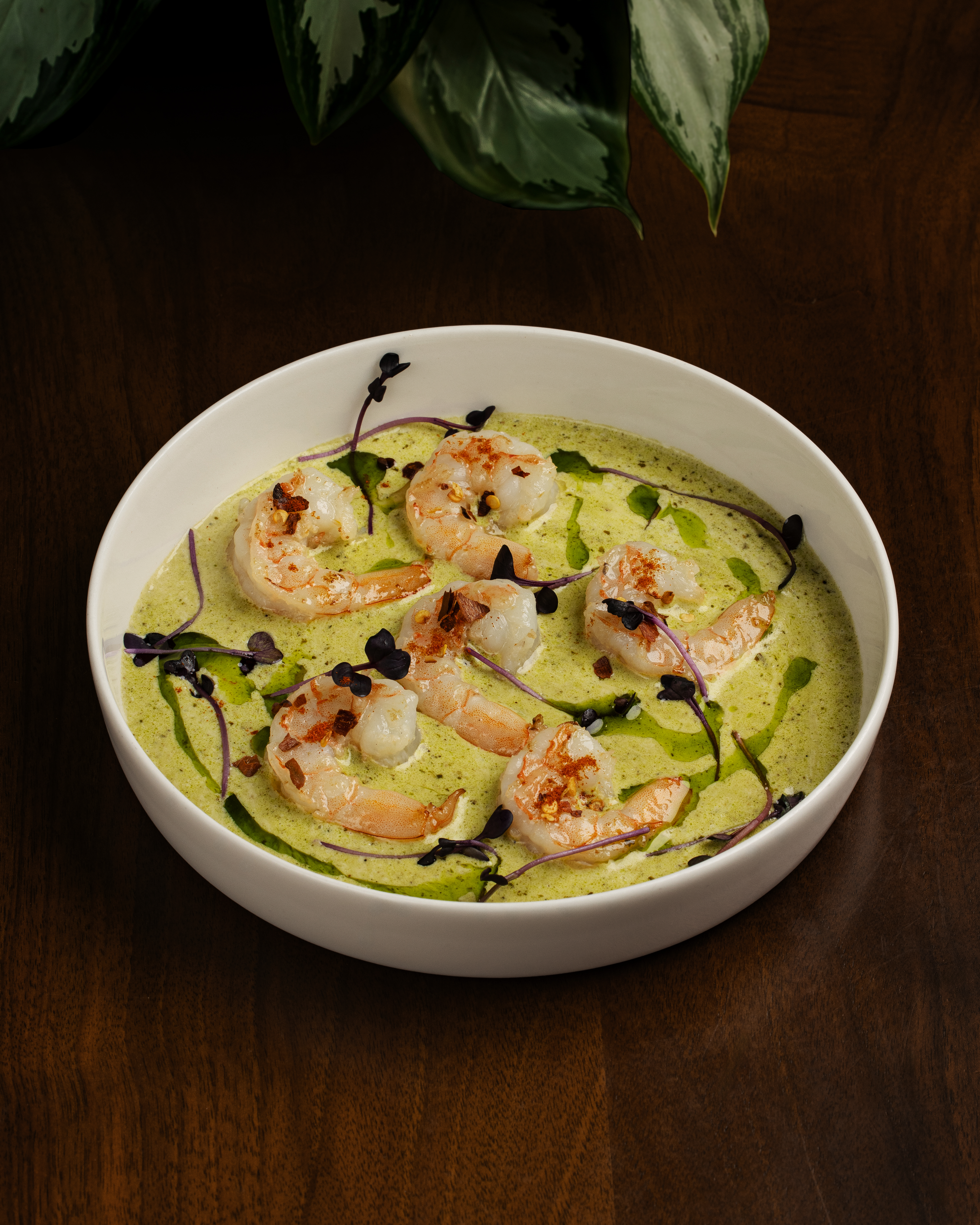 Pesto souslu qaymaqlı krivetka